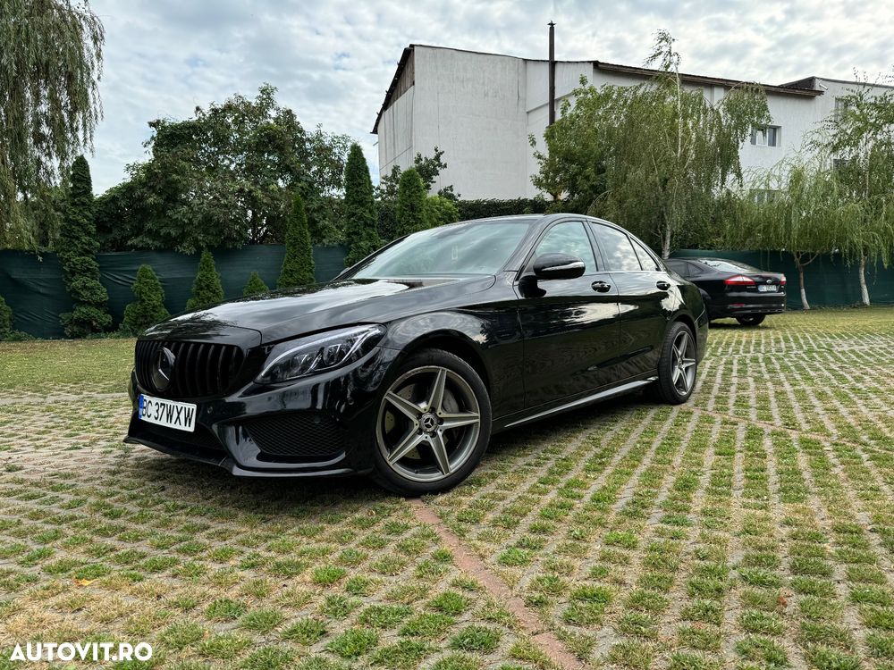 Mercedes-Benz C 250 7G-TRONIC AMG Line - 2