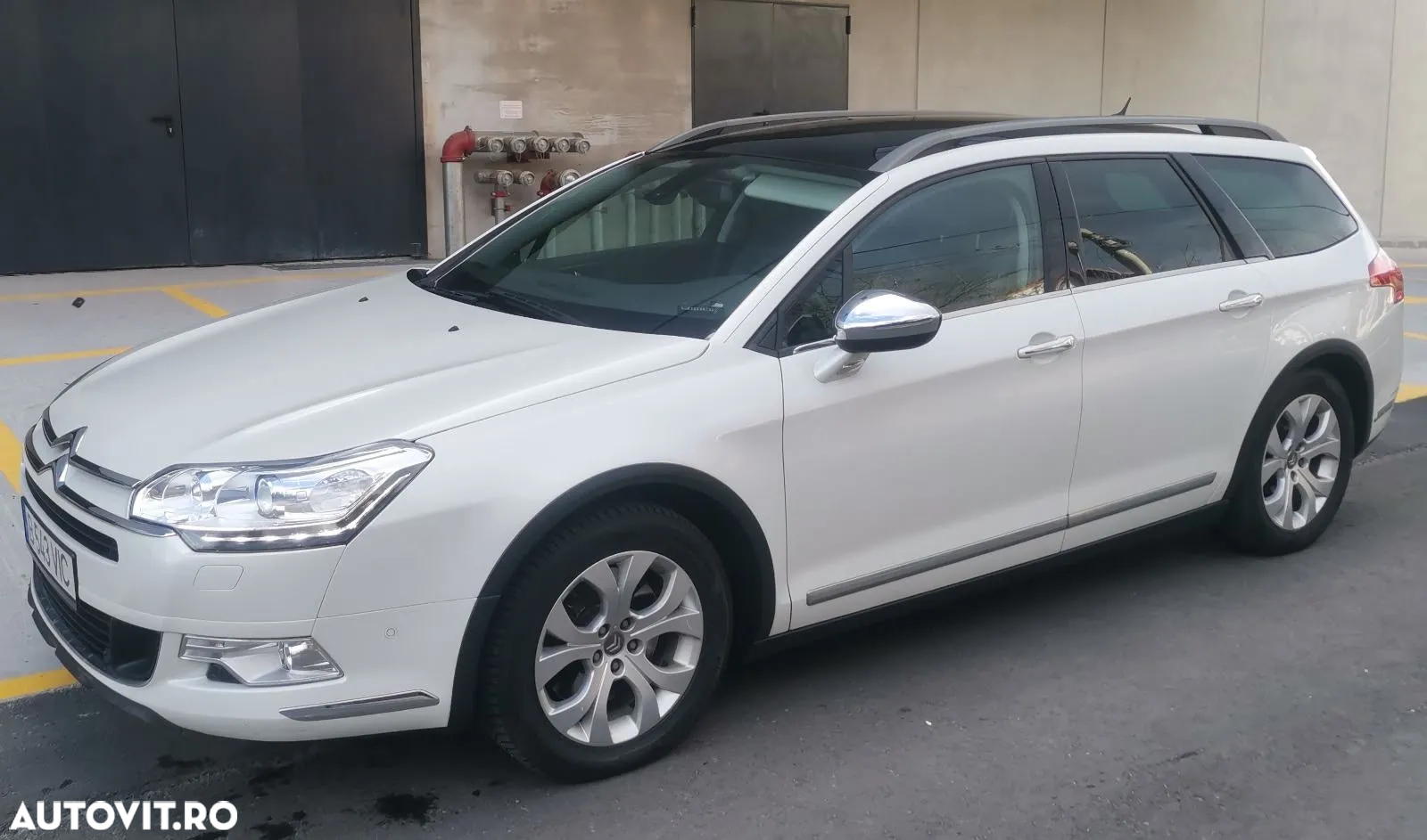 Citroën C5 Tourer 2.0 BlueHDi EAT6 H3+ Seduction - 17