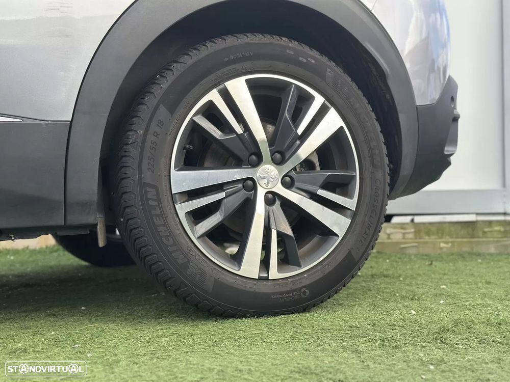 Peugeot 3008 PureTech 130 Stop & Start GPF EAT8 Allure - 7