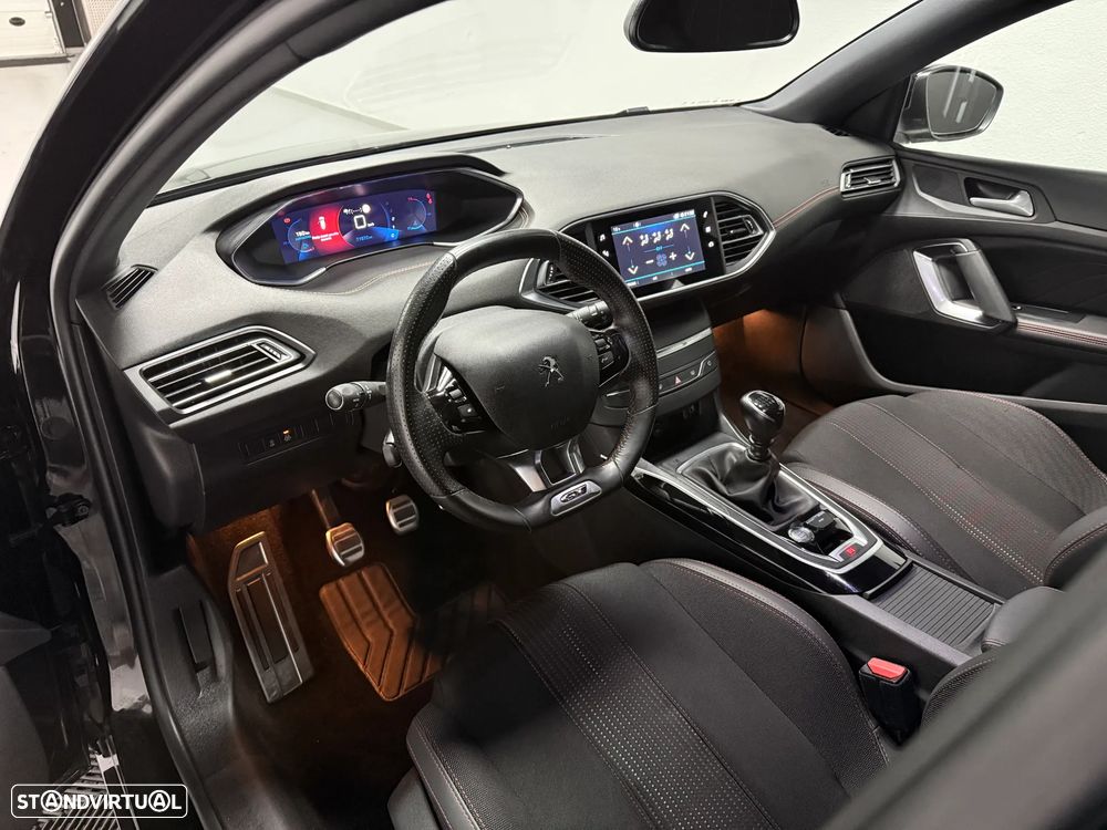 Peugeot 308 PureTech 130 GPF Stop & Start GT - 22