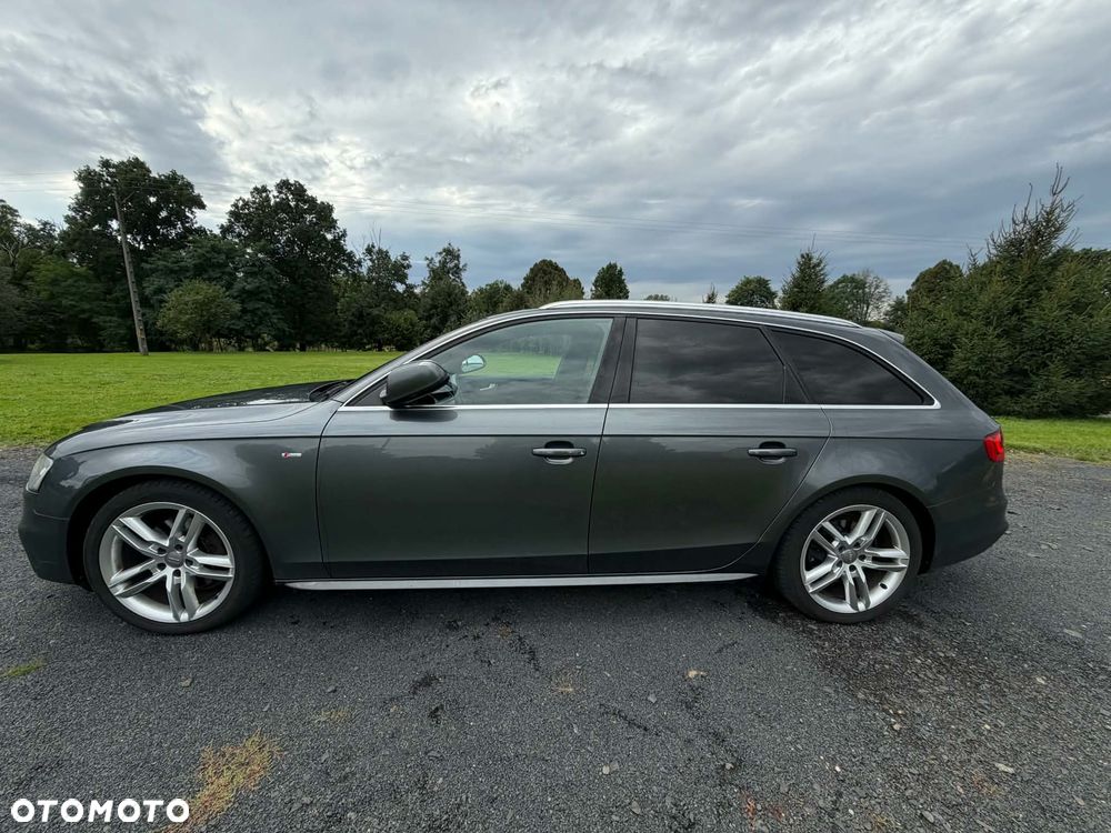 Audi A4 Avant 2.0 TDI DPF clean diesel quattro S line Sportpaket - 2