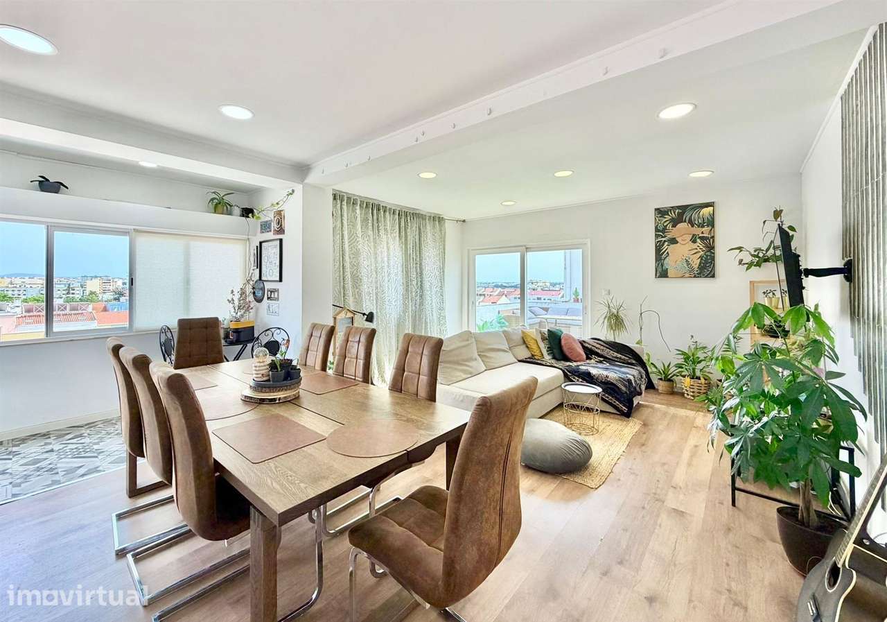 T3 - Terraço com 50m² / Alto do Seixalinho - Grande imagem: 2/24