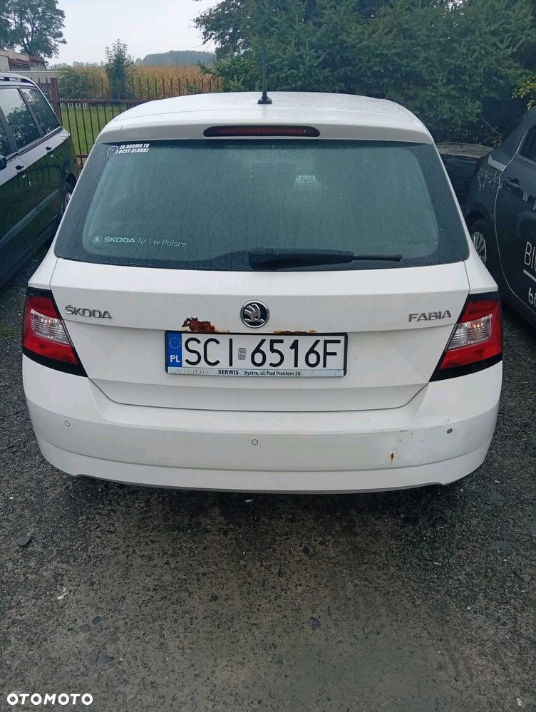 Skoda Fabia - 6