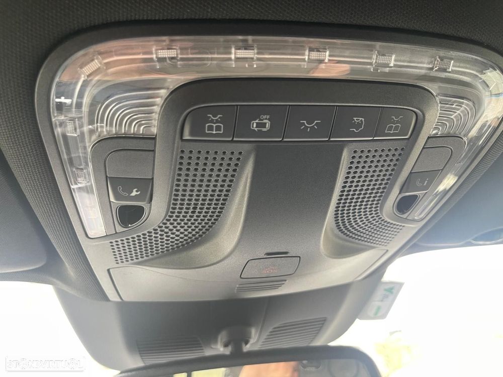 Mercedes-Benz V 250 d Longo Avantgarde - 21