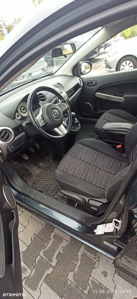 Mazda 2 - 9