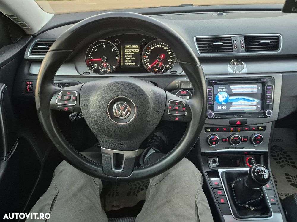 Volkswagen Passat - 7