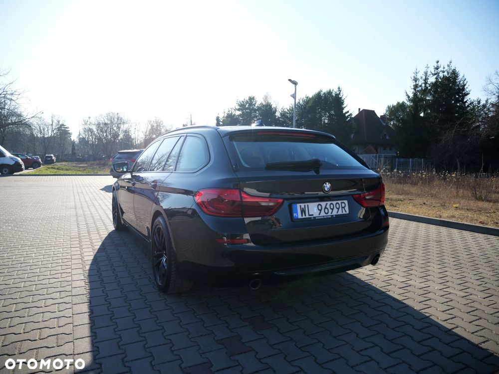 BMW Seria 5 520d xDrive Sport Line sport - 11