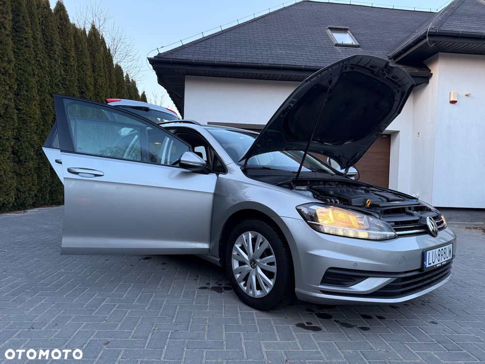 Volkswagen Golf 1.6 TDI BMT Comfortline - 34