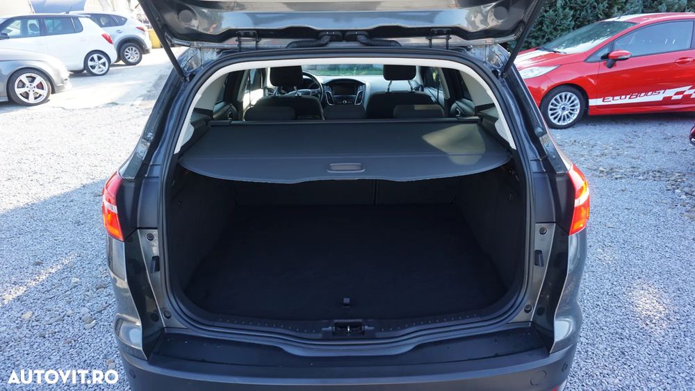 Ford Focus 1.5 TDCi DPF Start-Stopp-System Aut. Business - 14