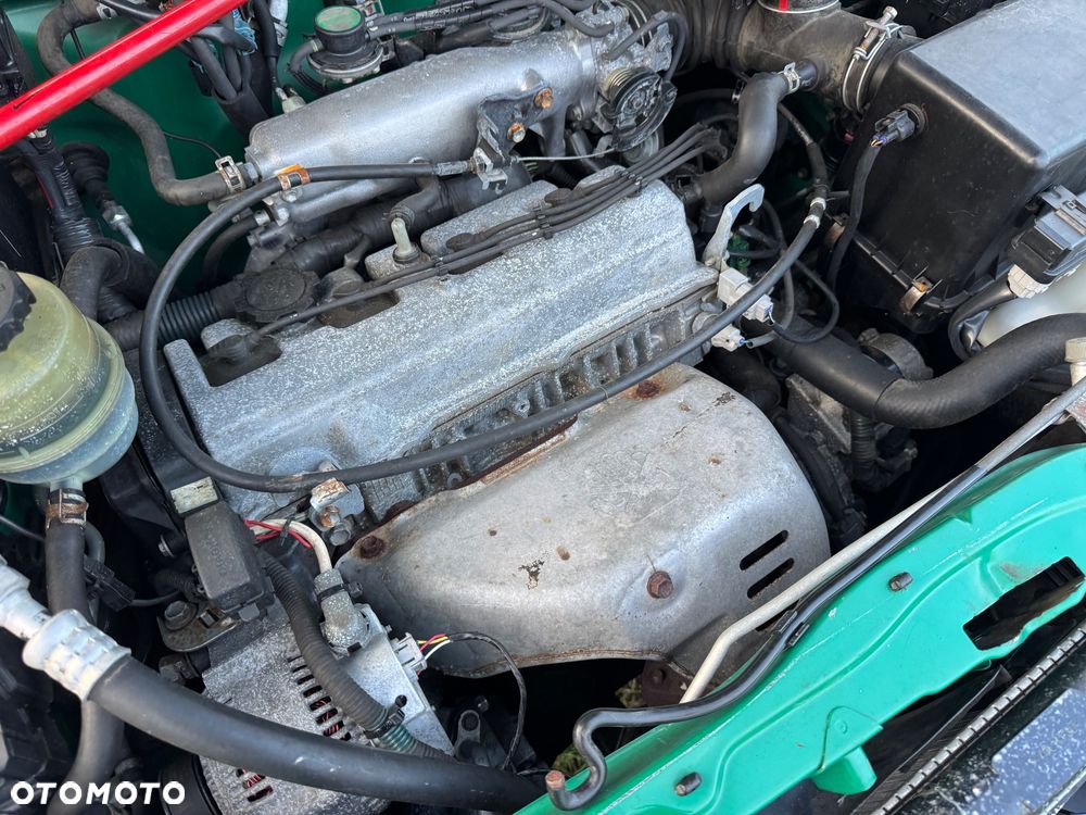 Toyota RAV4 2.0 Special - 28