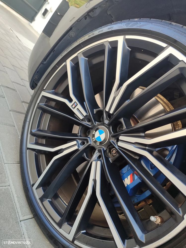BMW 530 e Pack 50 anos M - 11
