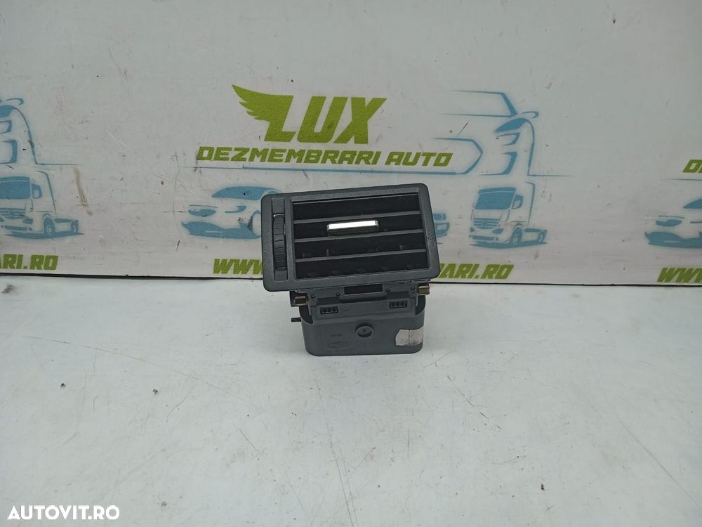 Grila aer bord stanga 3m51-r018b08 Ford Kuga 1 [2008 - 2013] - 1