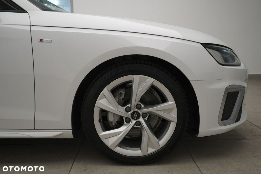 Audi A4 Avant - 9