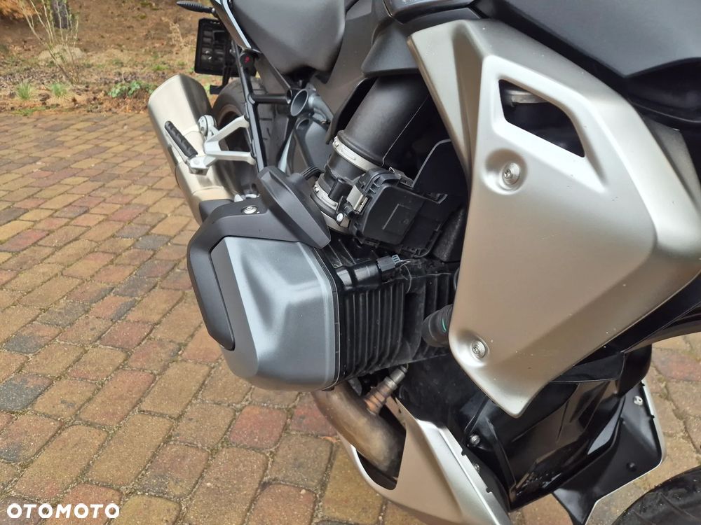 BMW R - 7