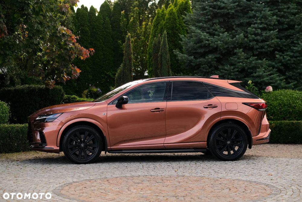 Lexus RX - 7