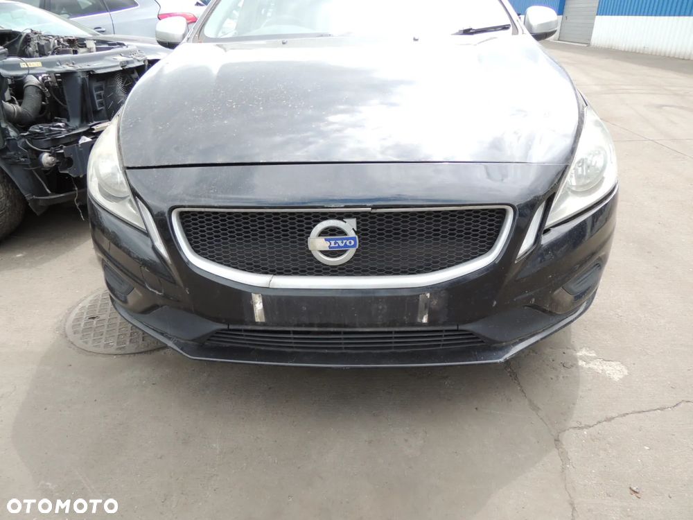 Zderzak maska błotnik Volvo S60 V60 2012 - 3