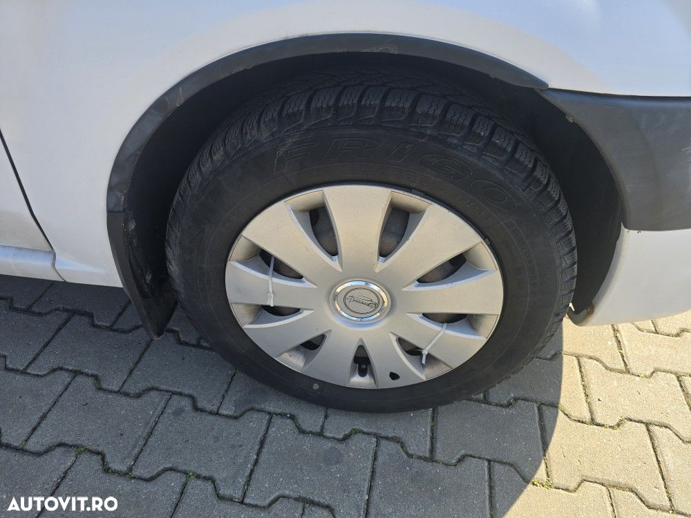 Dacia Logan 1.4 MPI Ambiance - 10