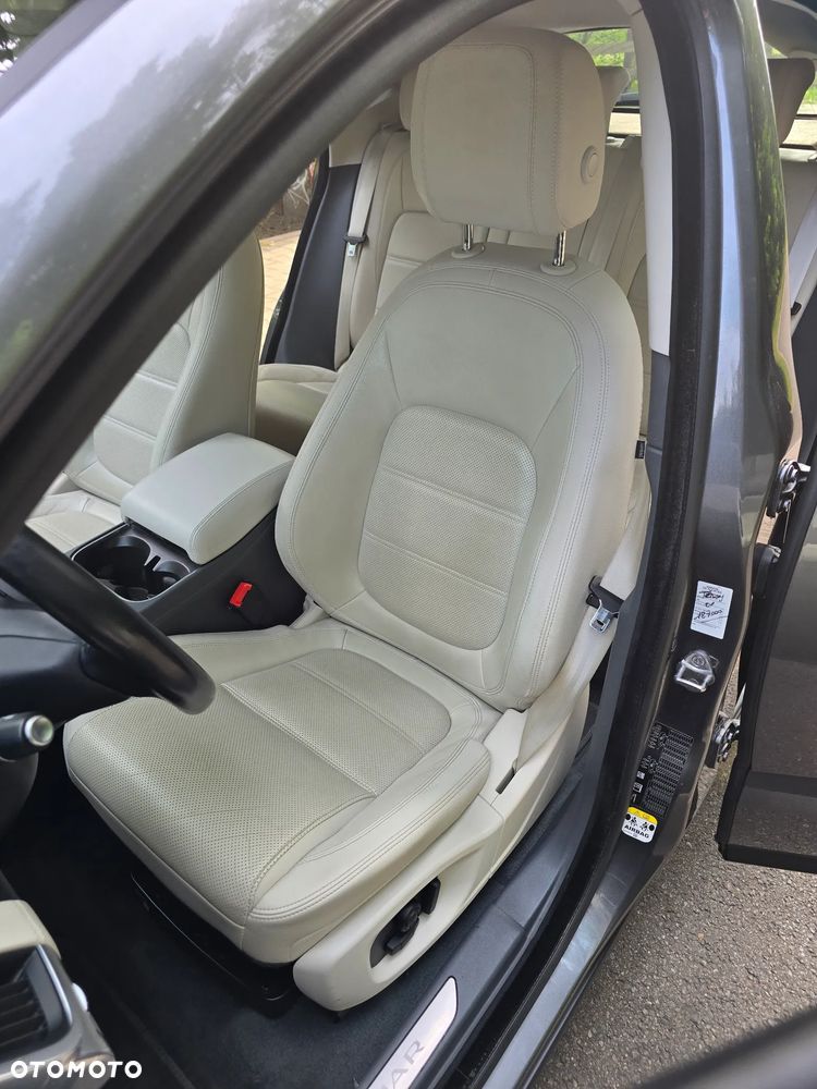 Jaguar E-Pace D150 AWD HSE - 22