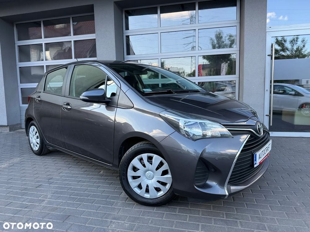 Toyota Yaris 1.0 Active EU6 - 18