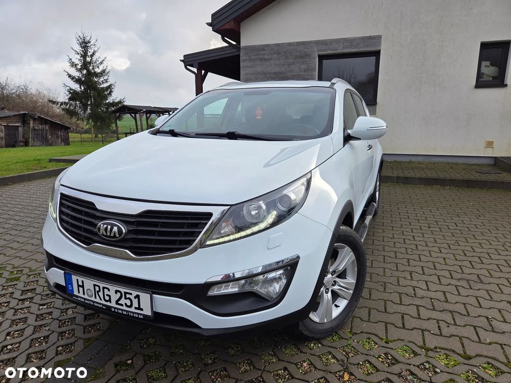 Kia Sportage 1.6 GDI 2WD Dream-Team Edition - 2