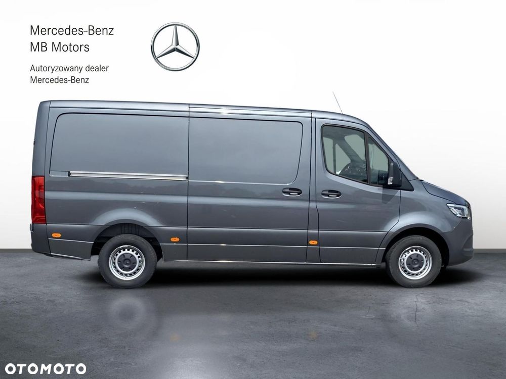 Mercedes-Benz Sprinter - 8