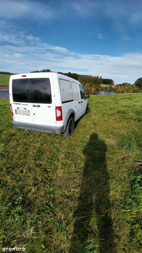 Ford Transit Courier - 7