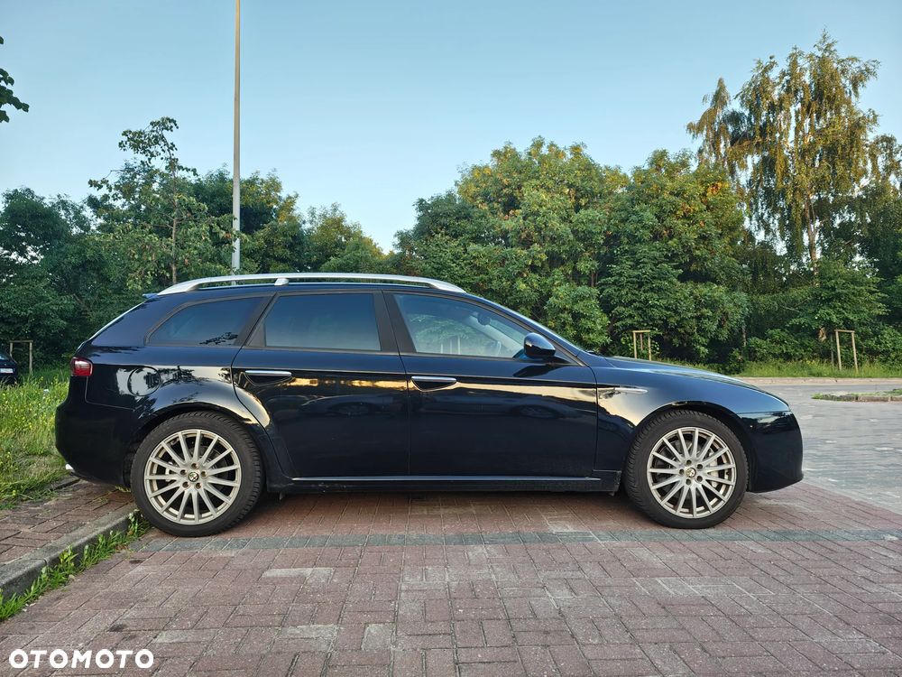 Alfa Romeo 159 3.2JTS Q4 Distinctive - 5