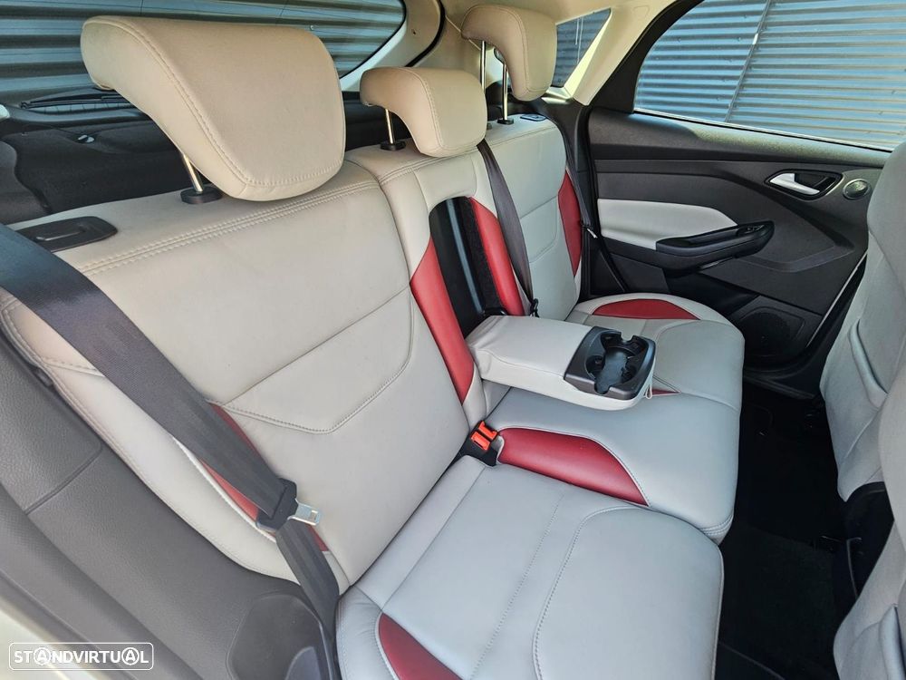 Ford Focus 1.0 EcoBoost Titanium Aut. - 25