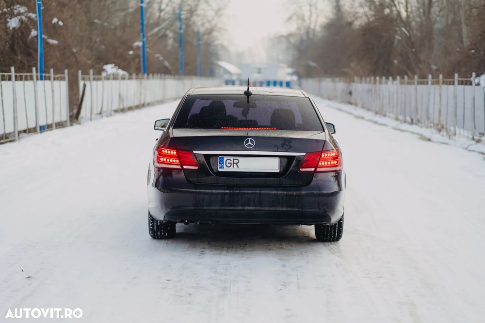 Mercedes-Benz E - 6