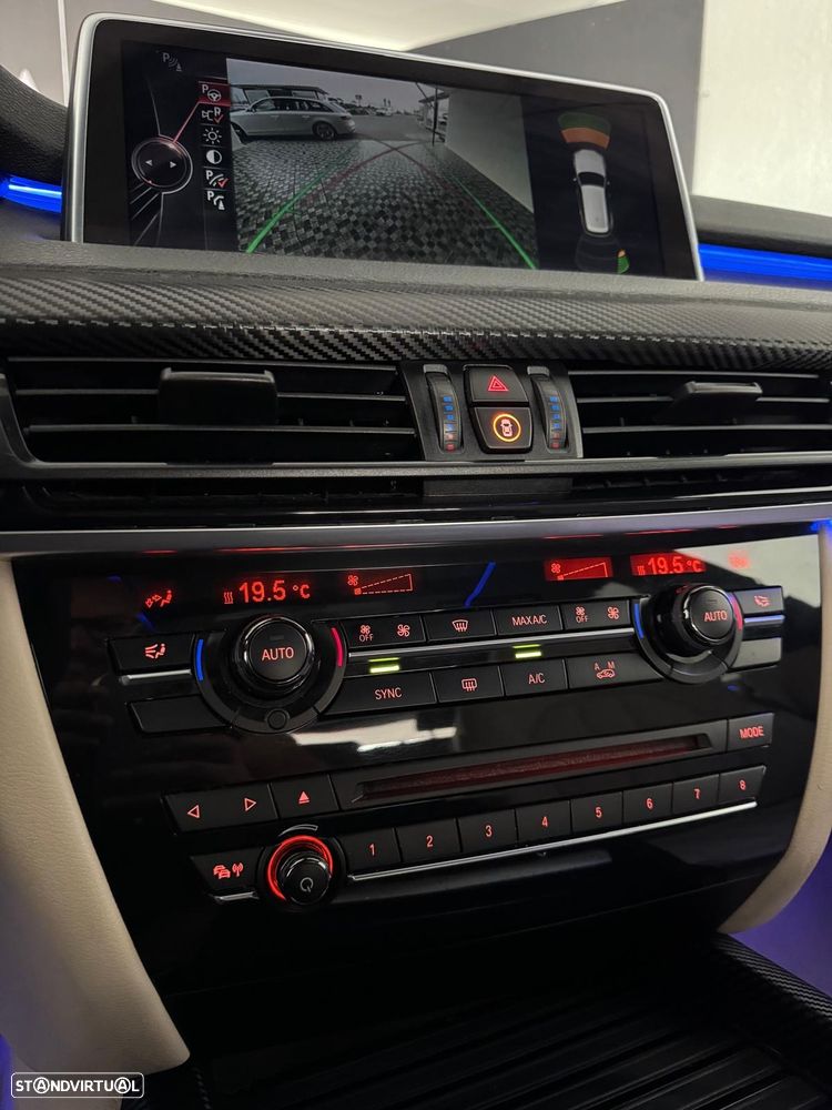 BMW X5 25 d sDrive Comfort 7L - 16