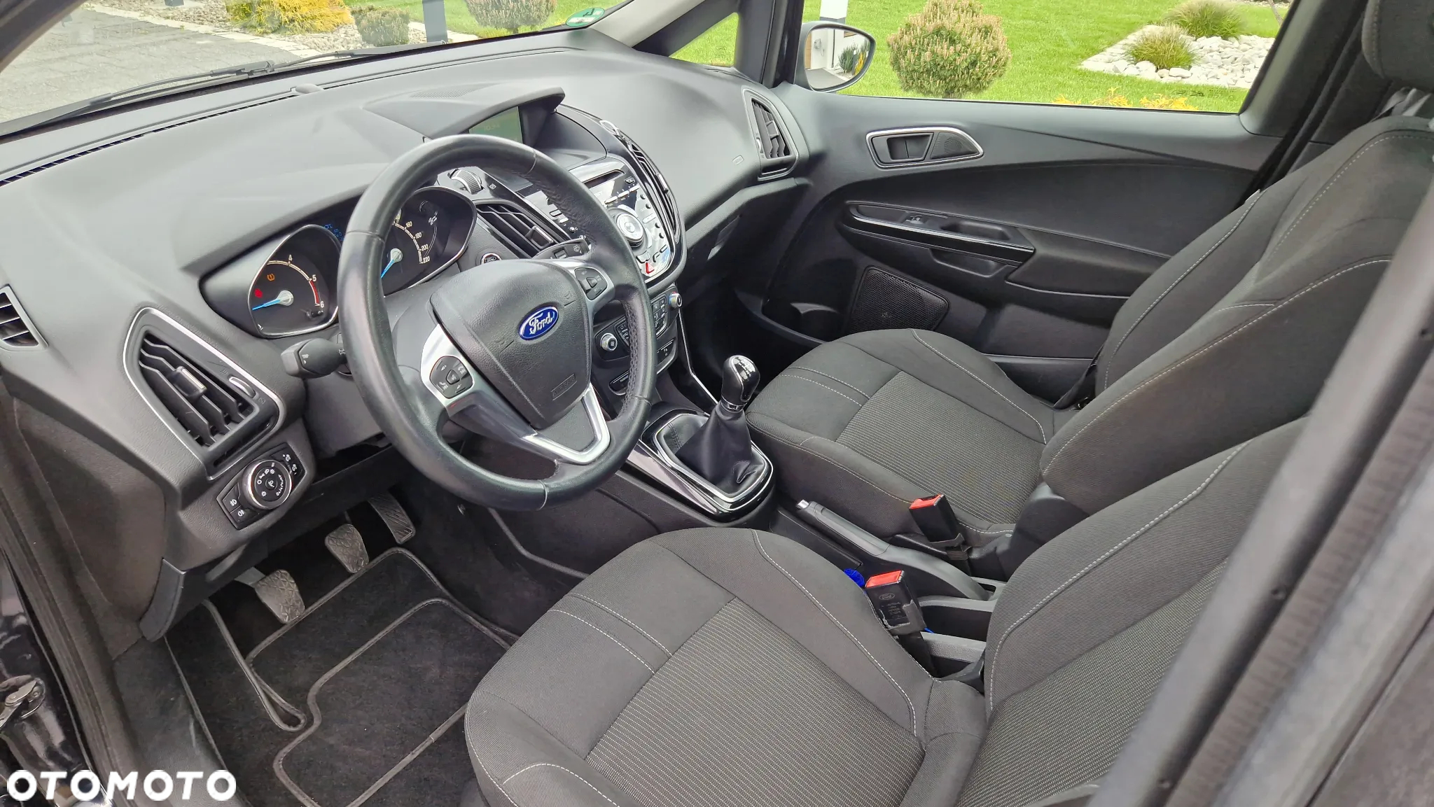 Ford B-MAX 1.5 TDCi Titanium - 19