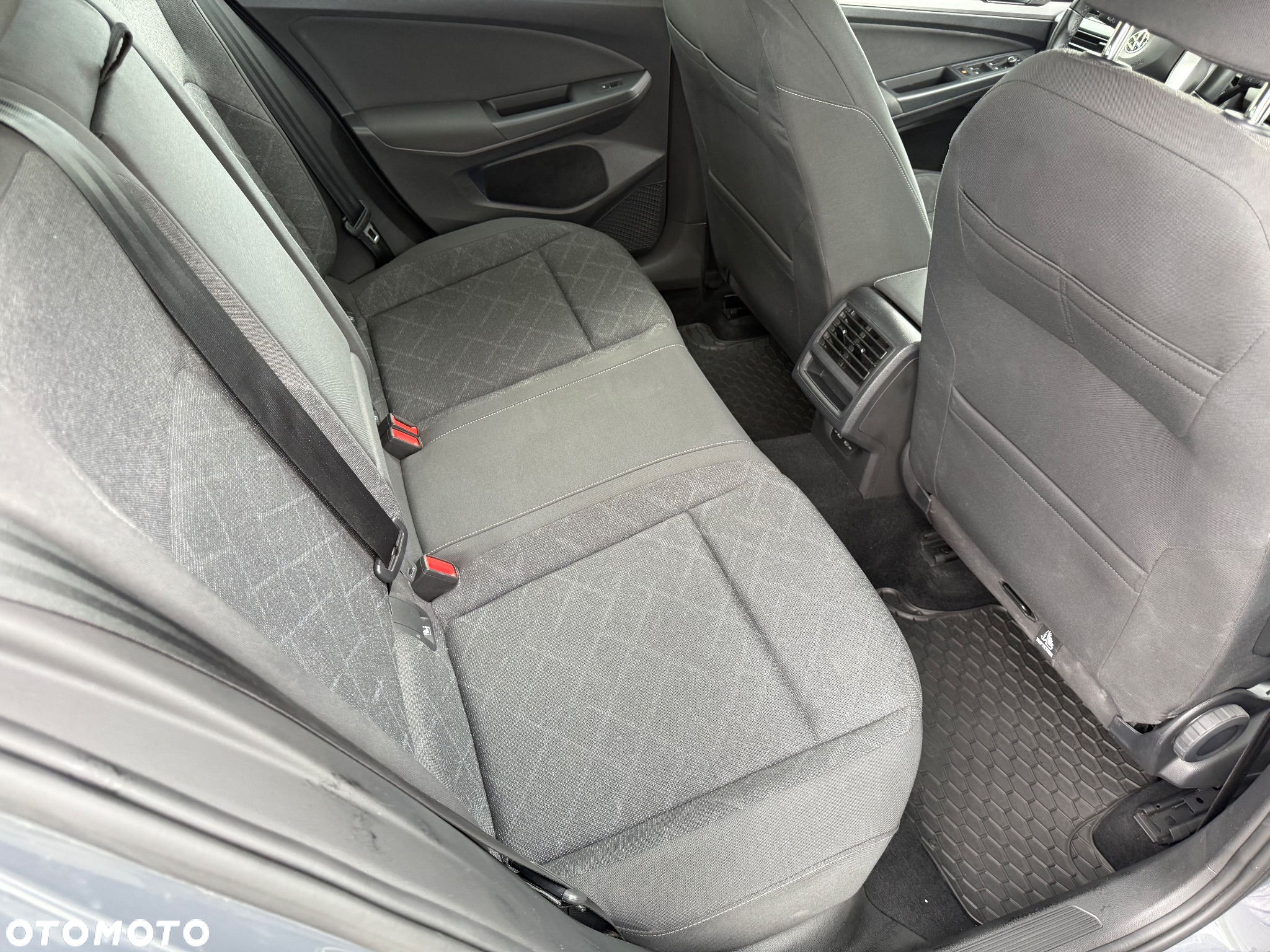 Volkswagen Golf VIII 1.5 TSI EVO Life - 19