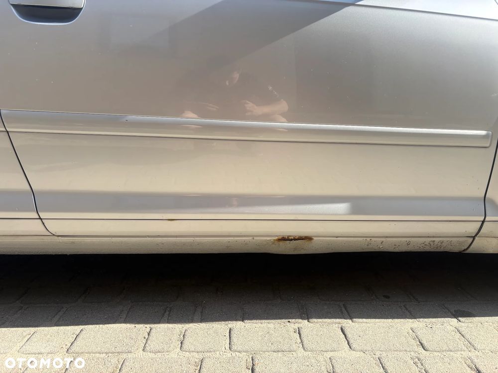 Audi A3 3-drzwiowe 1.6 FSI Ambiente - 6