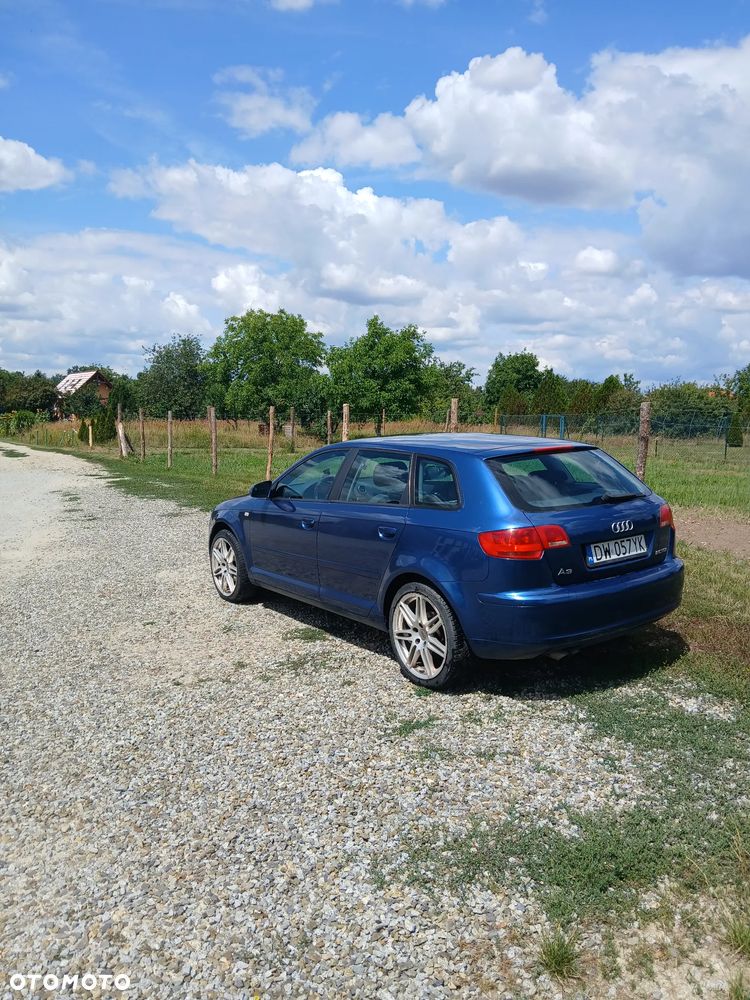 Audi A3 Sportback 2.0 TDI Ambition - 2