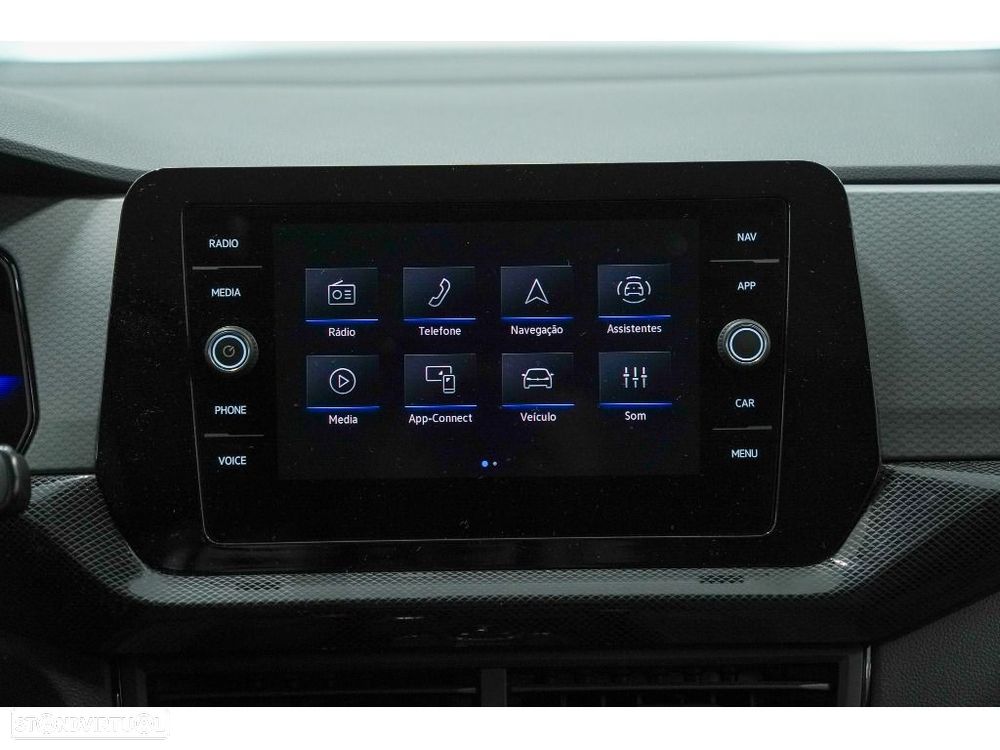 VW T-Cross 1.0 TSI Urban DSG - 9