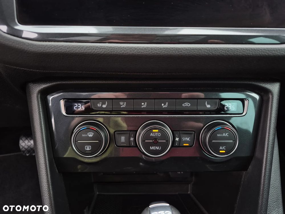 Volkswagen Tiguan 2.0 TSI BMT 4Mot Highline DSG - 38