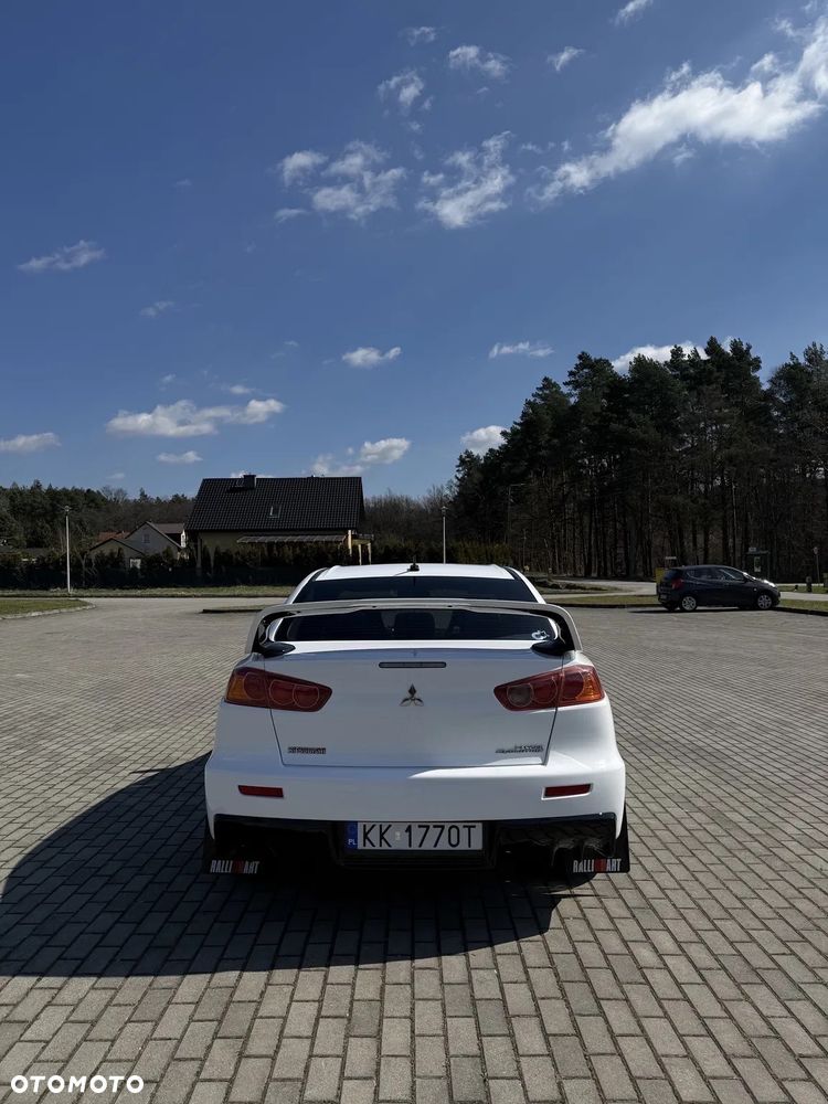 Mitsubishi Lancer Evolution - 8
