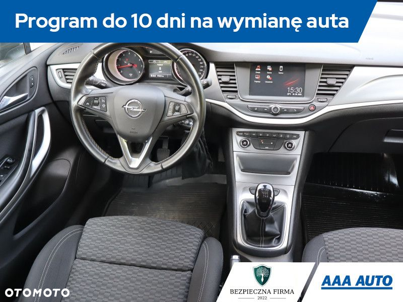 Opel Astra - 8
