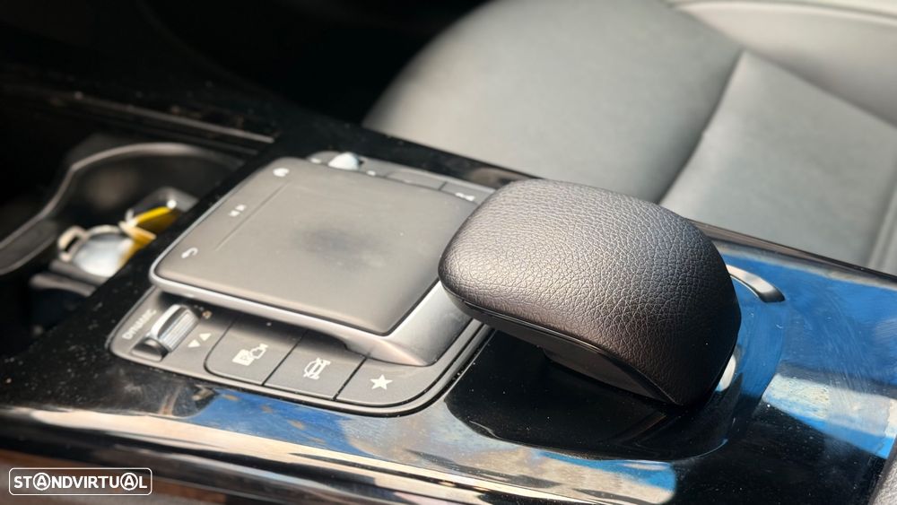 Mercedes-Benz CLA 250 e 8G-DCT AMG Line - 12