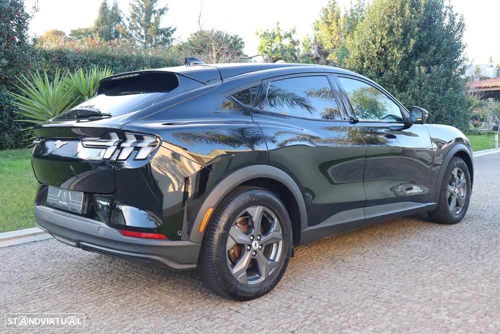 Ford Mustang Mach-E Standard - 3