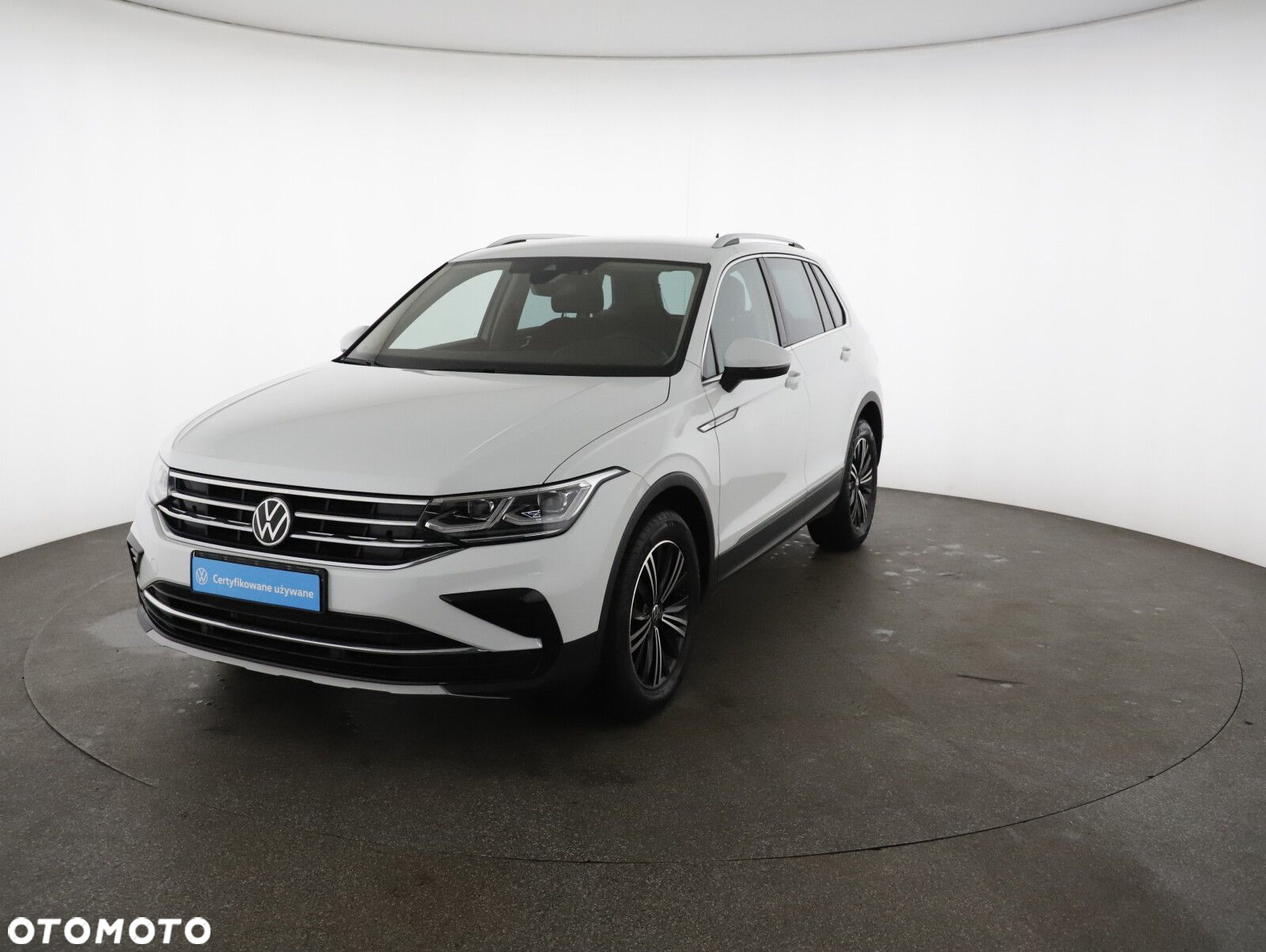 Volkswagen Tiguan 2.0 TSI 4Mot Elegance DSG - 28