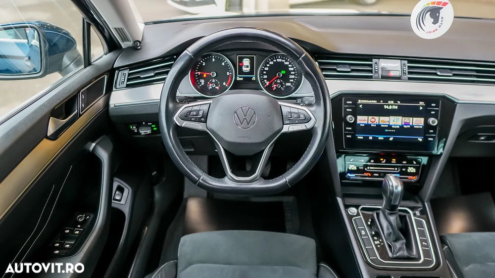 Volkswagen Passat 2.0 TDI DSG Highline - 10
