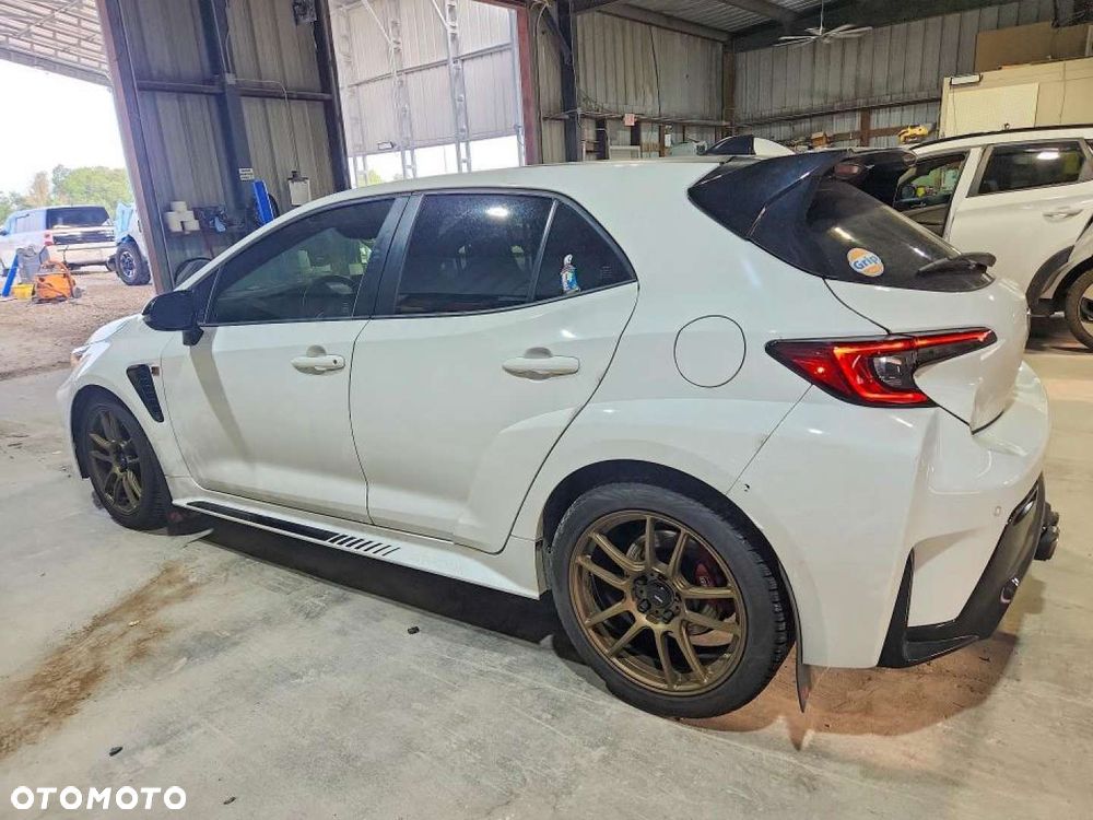 Toyota GR Corolla - 3