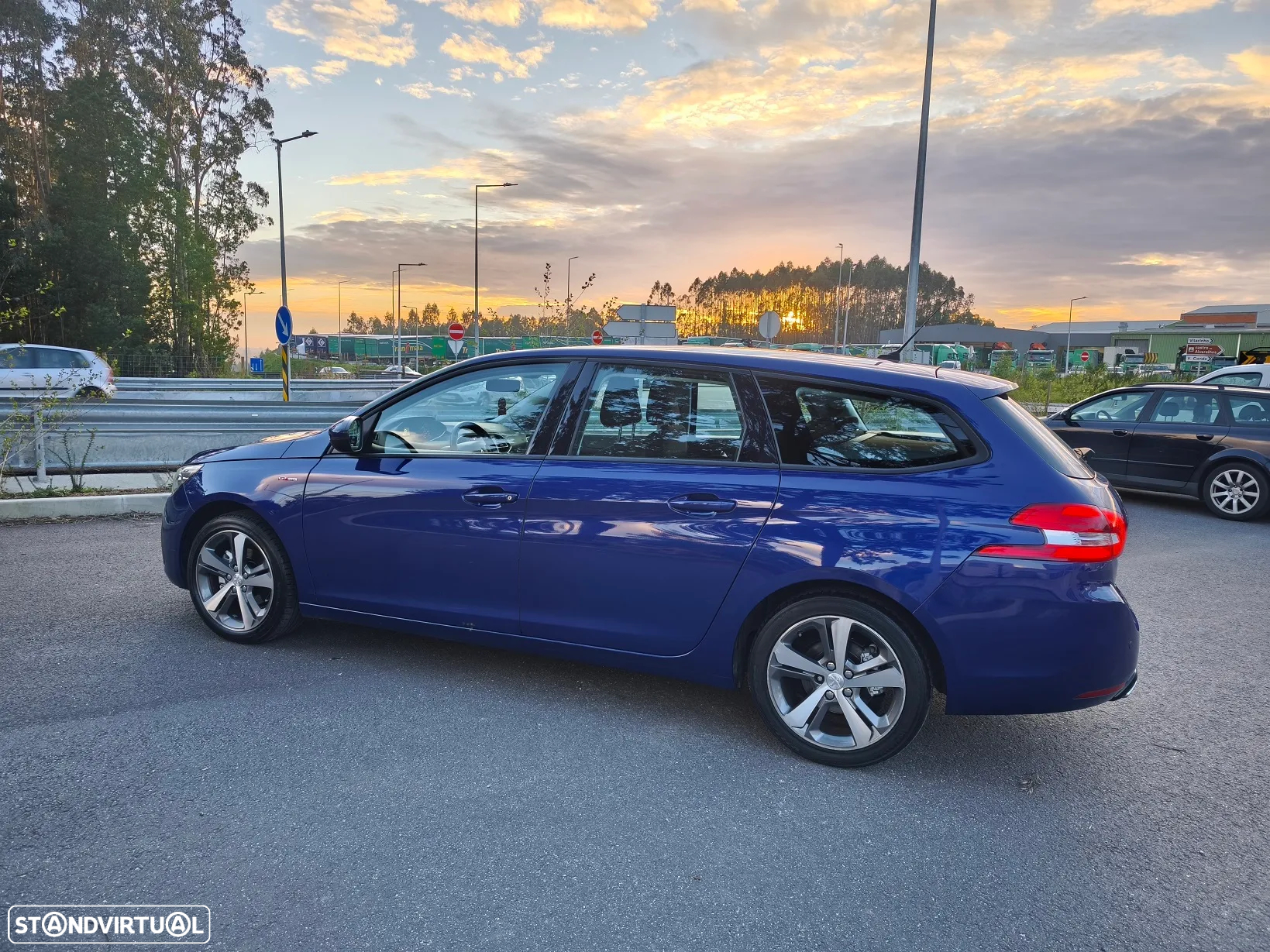 Peugeot 308 SW 1.5 BlueHDi GT Pack - 4
