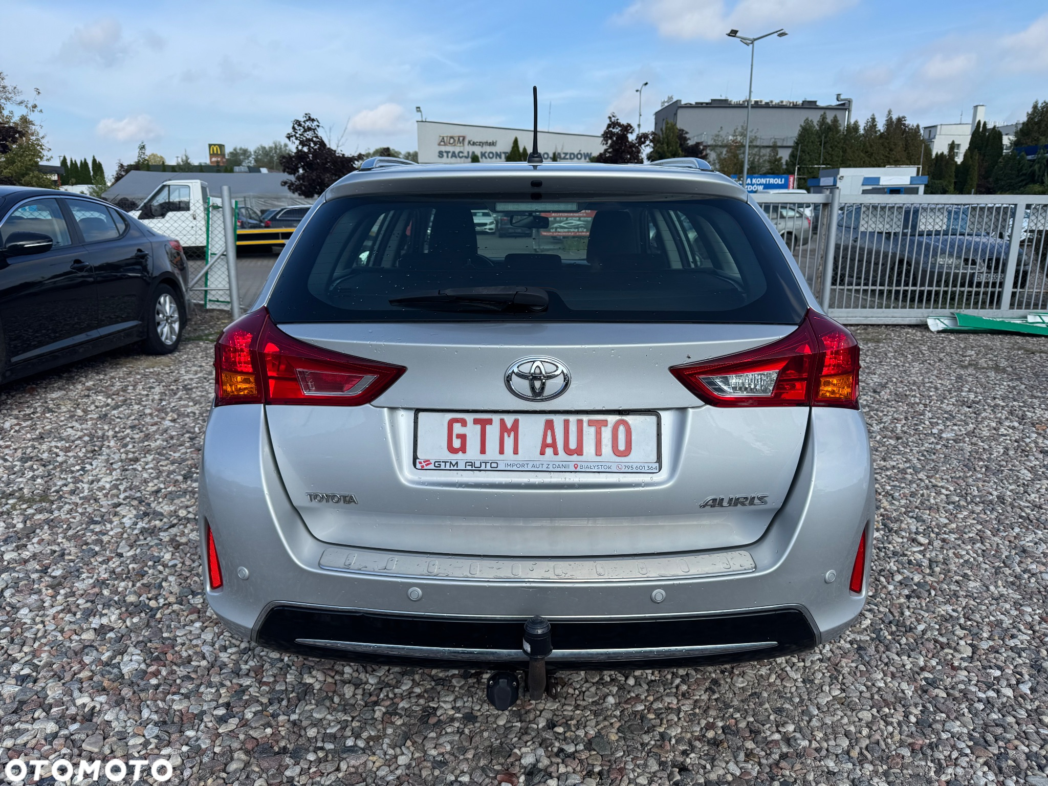Toyota Auris 1.6 Premium - 11