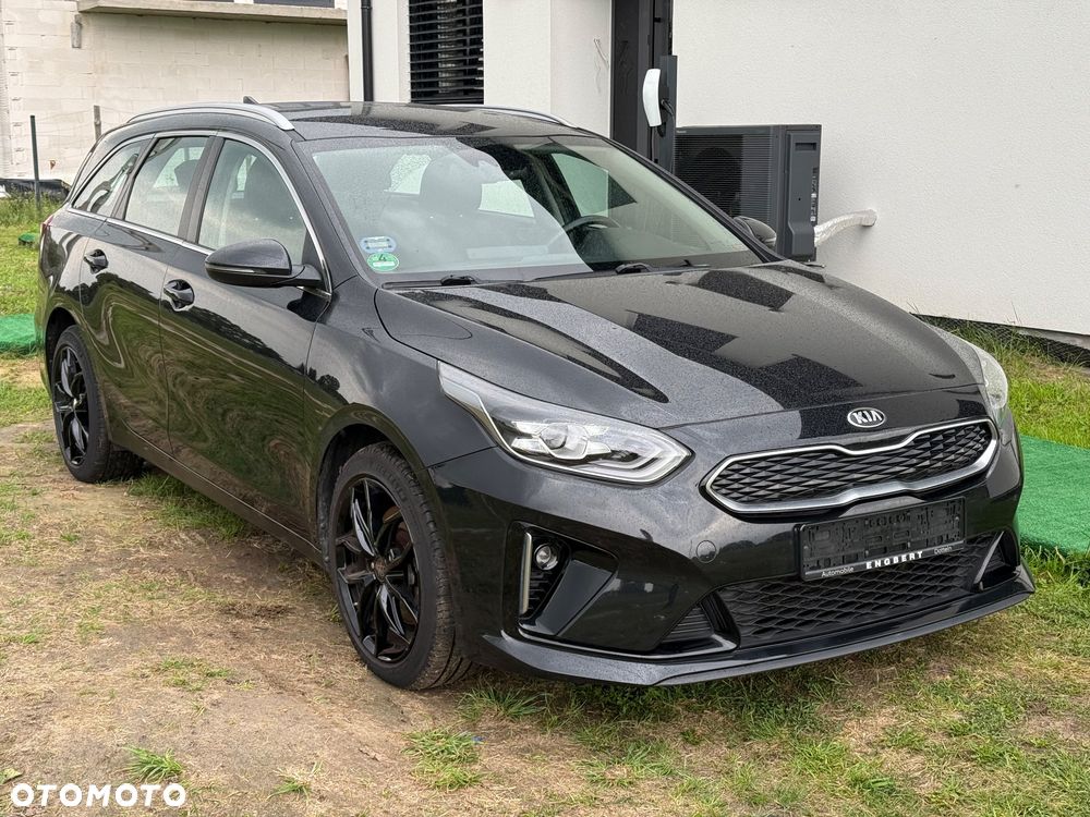 Kia Ceed 1.6 GDI DCT OPF Spirit - 3