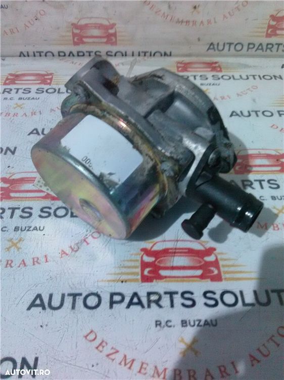 pompa vacuum dacia logan mcv 1.5 dci an fabr. 2009 - 1
