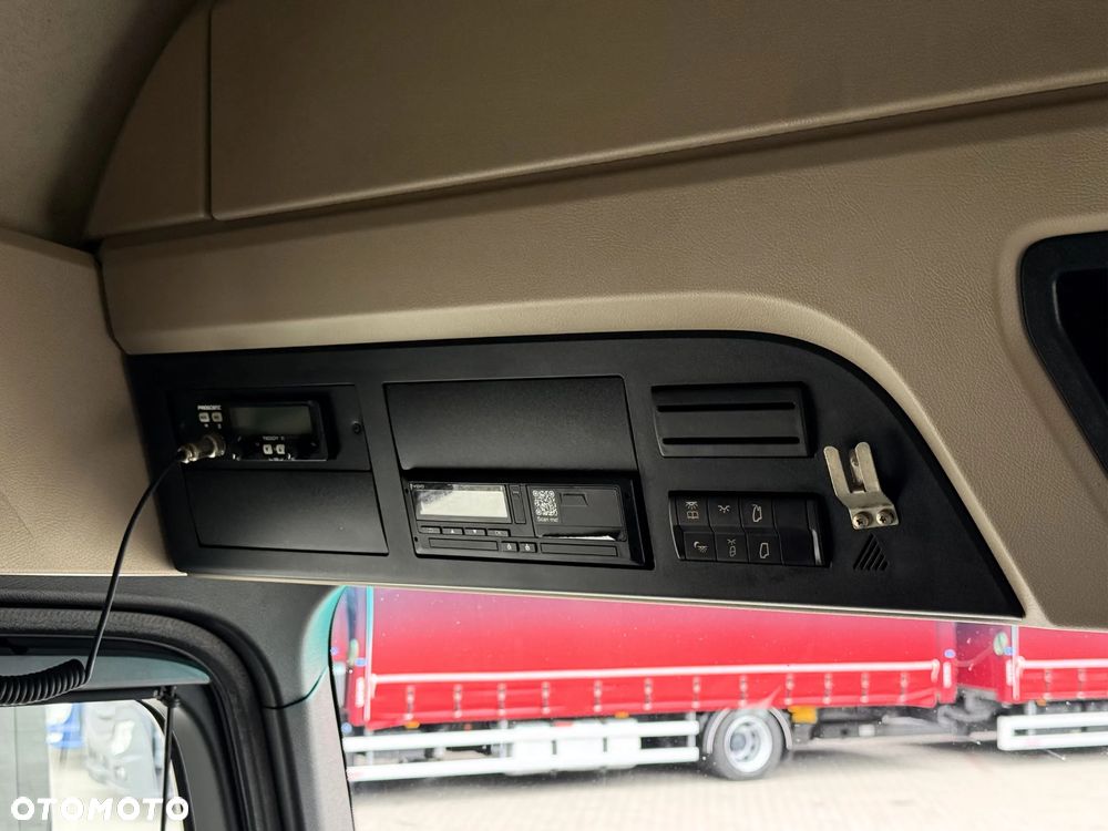 Mercedes-Benz ACTROS F 1845 / STANDARD / SALON PL - 9
