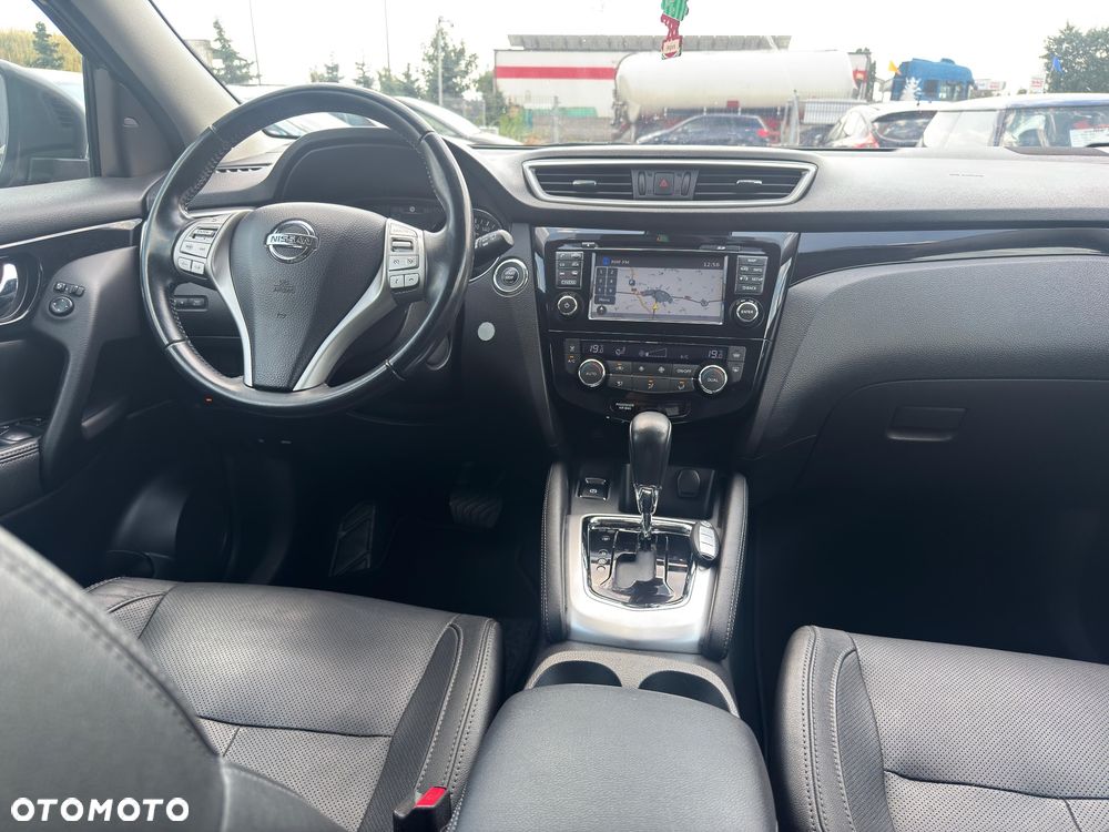Nissan Qashqai - 23