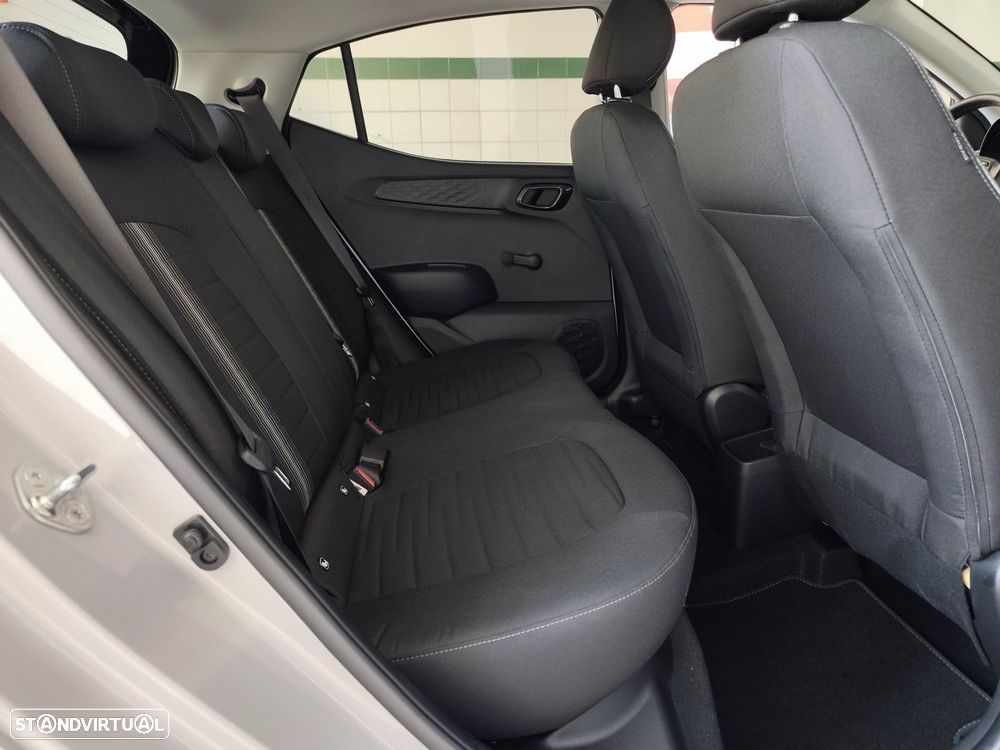 Hyundai i10 1.0 Comfort AMT - 15